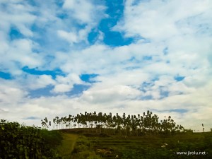 Langit di Ujung Bukit