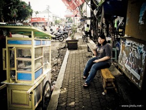 Bakso depan Pasar Sayur Magetan